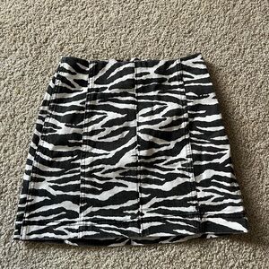 Wild Fable Black and White Zebra Pencil Skirt